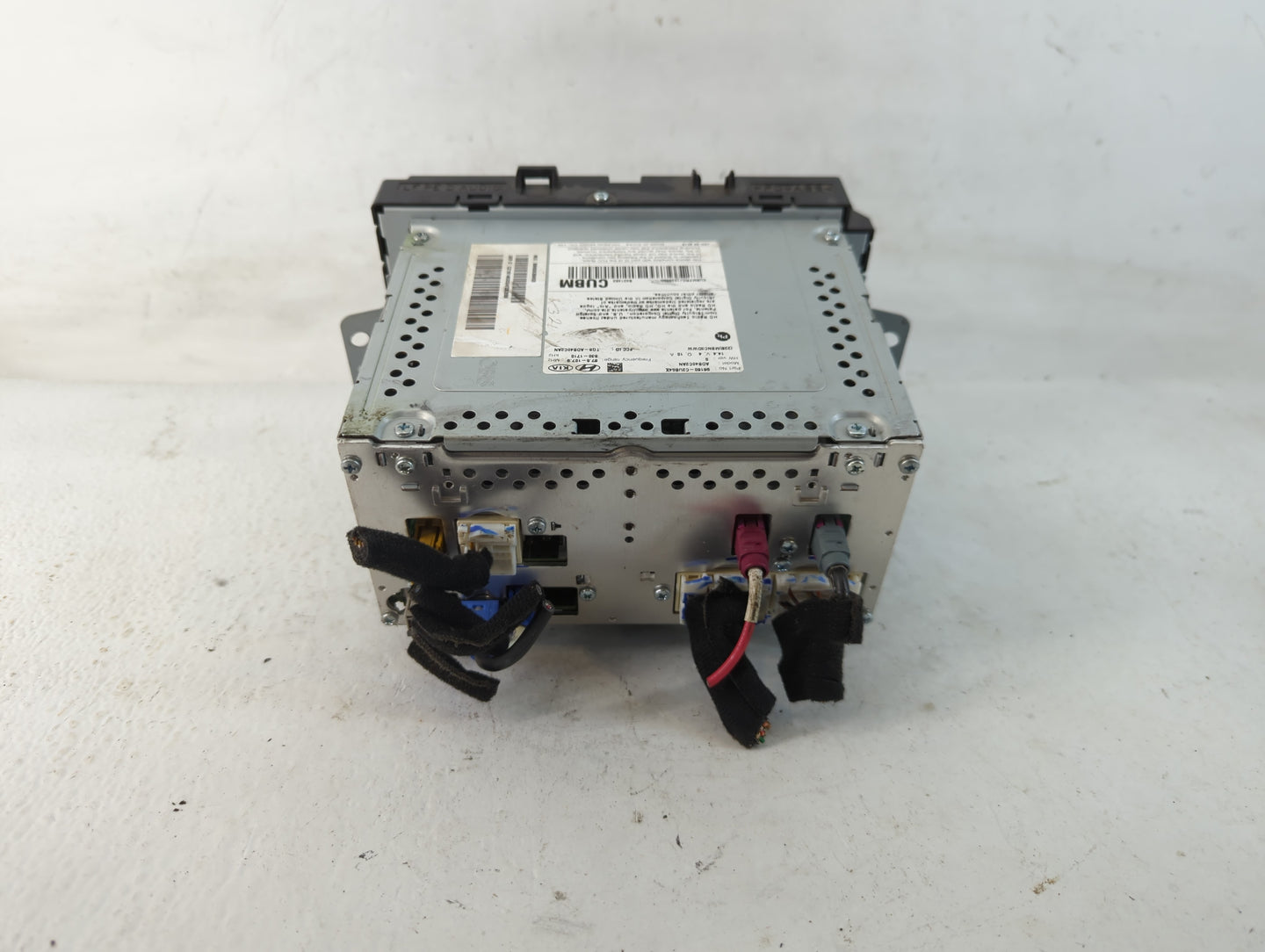 2018-2019 Hyundai Sonata Radio AM FM Cd Player Receiver Replacement P/N:96160-C2UB04X Fits Fits 2018 2019 OEM Used Auto Part