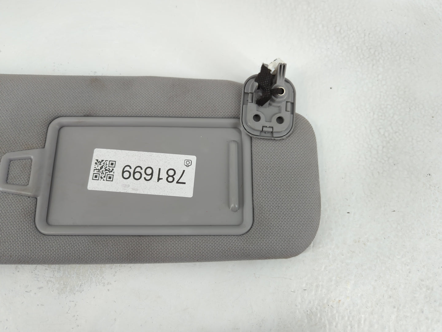 2015-2019 Hyundai Sonata Sun Visor Shade Replacement Passenger Right Mirror Fits Fits 2015 2016 2017 2018 2019 OEM Used Auto