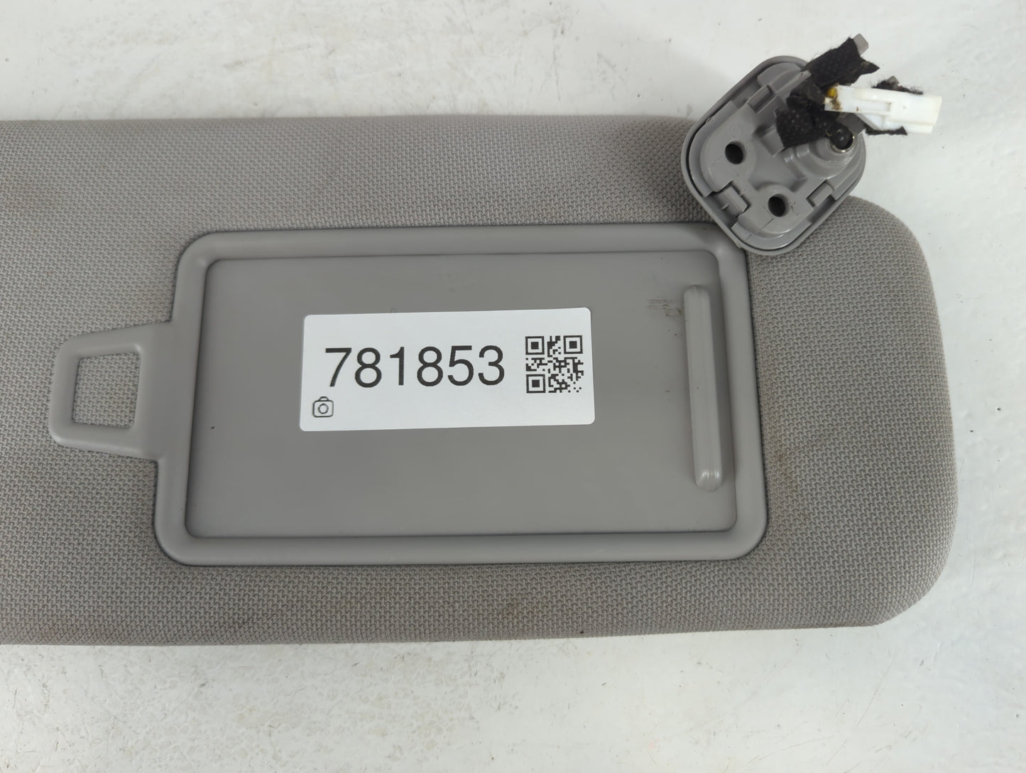 2015-2019 Hyundai Sonata Sun Visor Shade Replacement Passenger Right Mirror Fits Fits 2015 2016 2017 2018 2019 OEM Used Auto