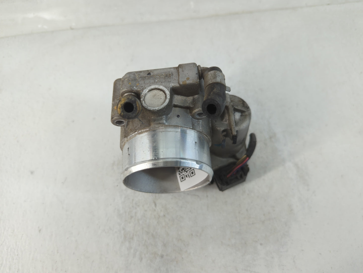 2015-2019 Hyundai Sonata Throttle Body P/N:35100-2G600 Fits Fits 2015 2016 2017 2018 2019 2020 2021 OEM Used Auto Parts - Oe