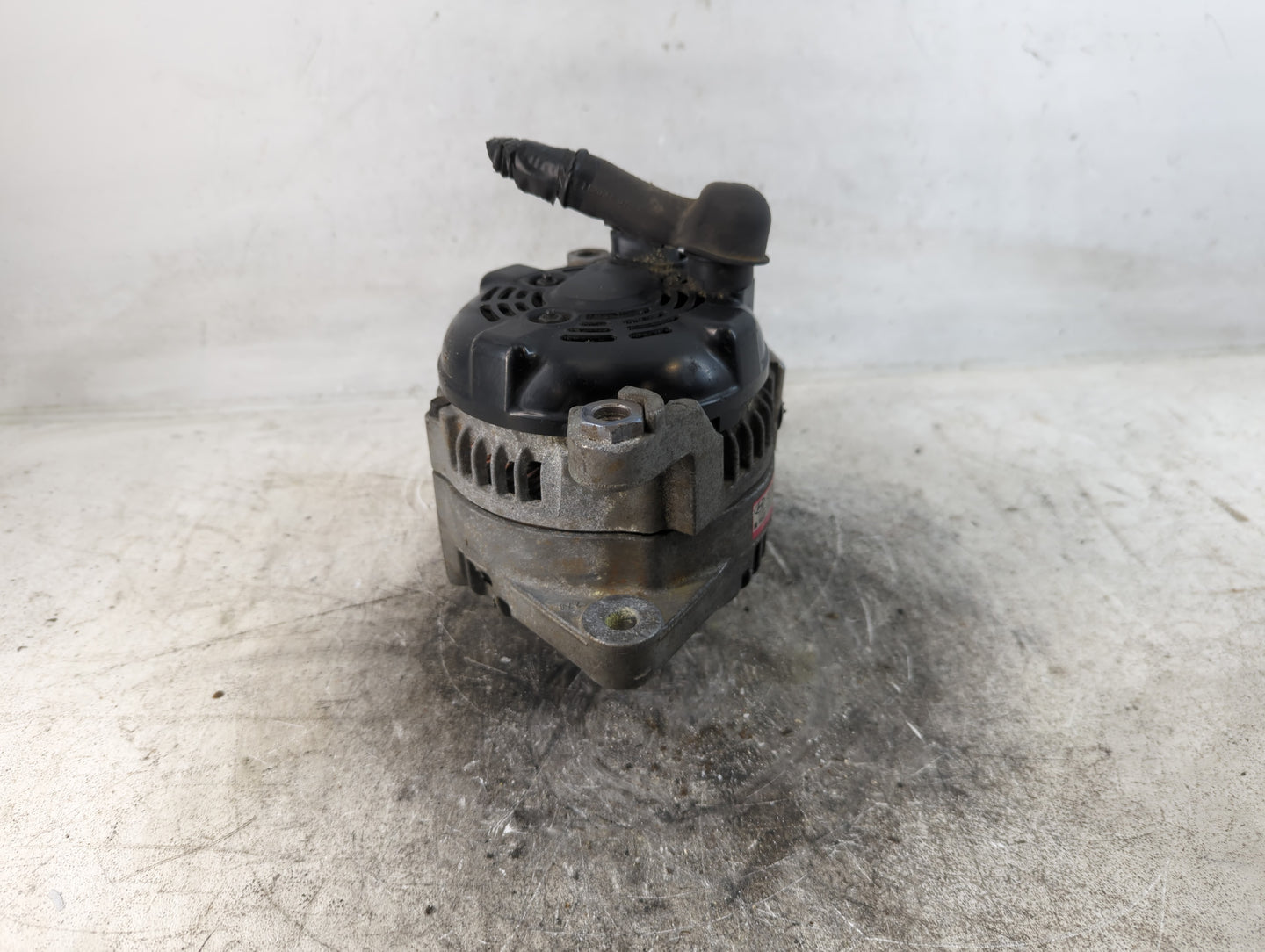 2015-2019 Hyundai Sonata Alternator Replacement Generator Charging Assembly Engine OEM P/N:37300-2G061 Fits OEM Used Auto Pa
