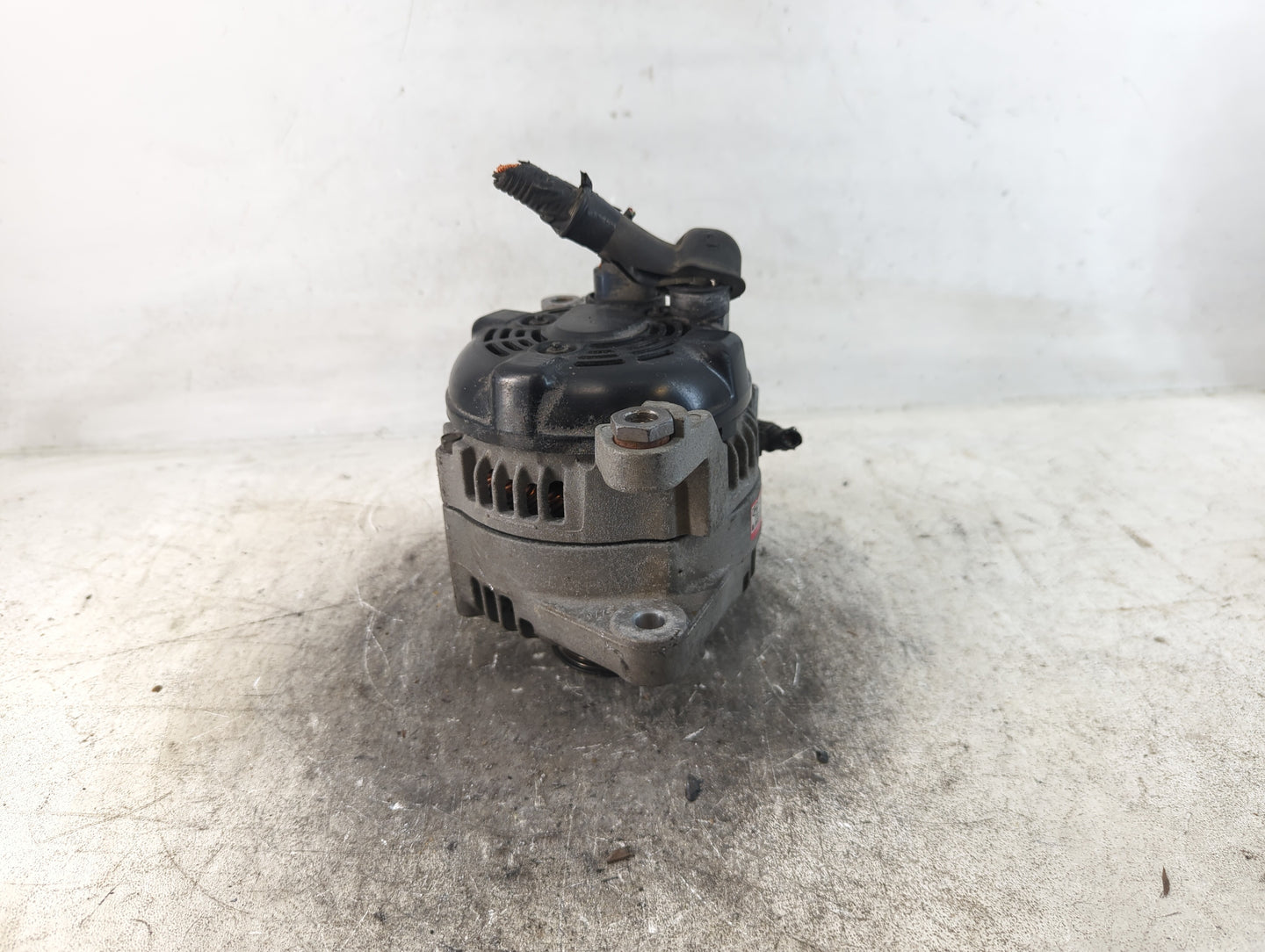 2015-2019 Hyundai Sonata Alternator Replacement Generator Charging Assembly Engine OEM P/N:37300-2G061 Fits OEM Used Auto Pa