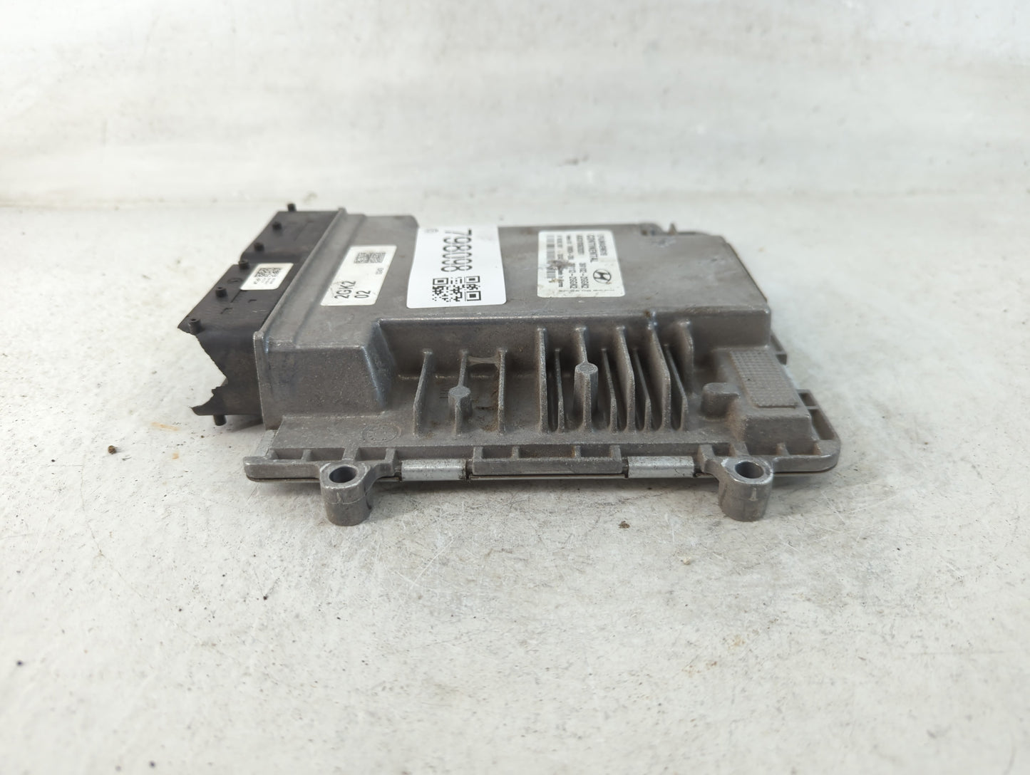 2018-2019 Hyundai Sonata PCM Engine Control Computer ECU ECM PCU OEM P/N:39112-2GGK2 39102-2GGK2 Fits Fits 2018 2019 OEM Use