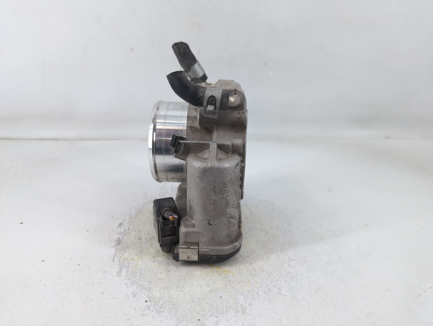 2015-2019 Hyundai Sonata Throttle Body P/N:0 280 750 618 35100-2G600 Fits Fits 2015 2016 2017 2018 2019 2020 2021 2022 OEM U