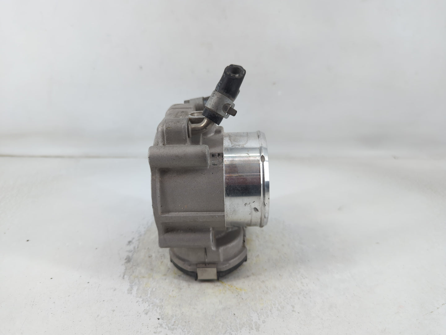 2015-2019 Hyundai Sonata Throttle Body P/N:0 280 750 618 35100-2G600 Fits Fits 2015 2016 2017 2018 2019 2020 2021 2022 OEM U