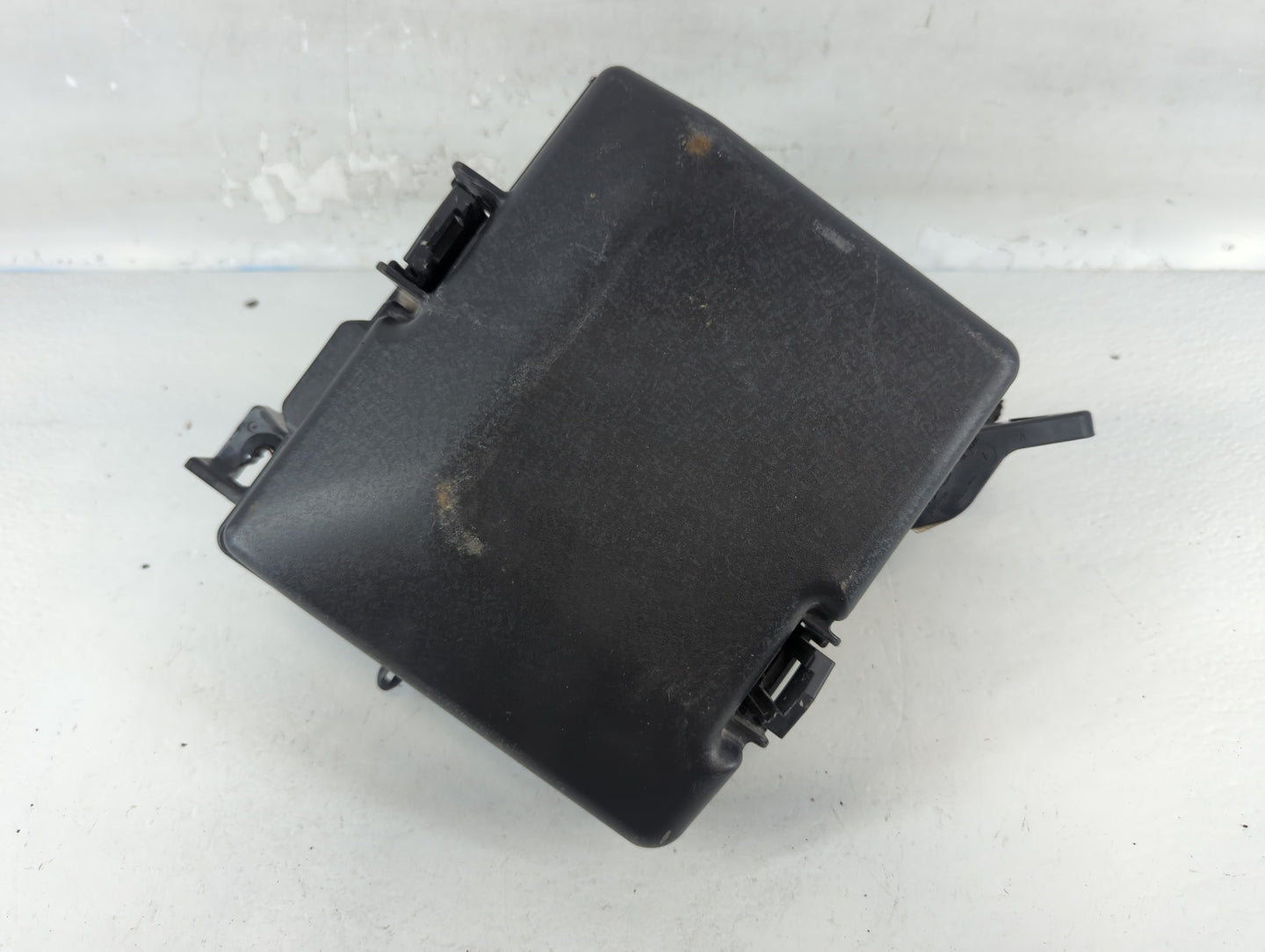 2018-2019 Hyundai Sonata Fusebox Fuse Box Panel Relay Module P/N:91951-C2850 Fits Fits 2018 2019 OEM Used Auto Parts - Oemus
