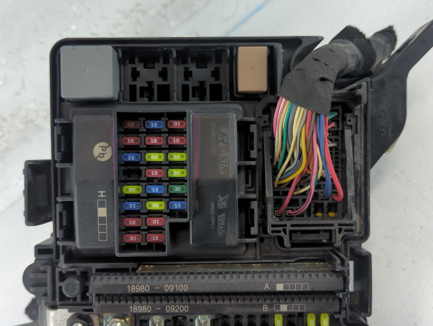 2018-2019 Hyundai Sonata Fusebox Fuse Box Panel Relay Module P/N:91951-C2850 Fits Fits 2018 2019 OEM Used Auto Parts - Oemus