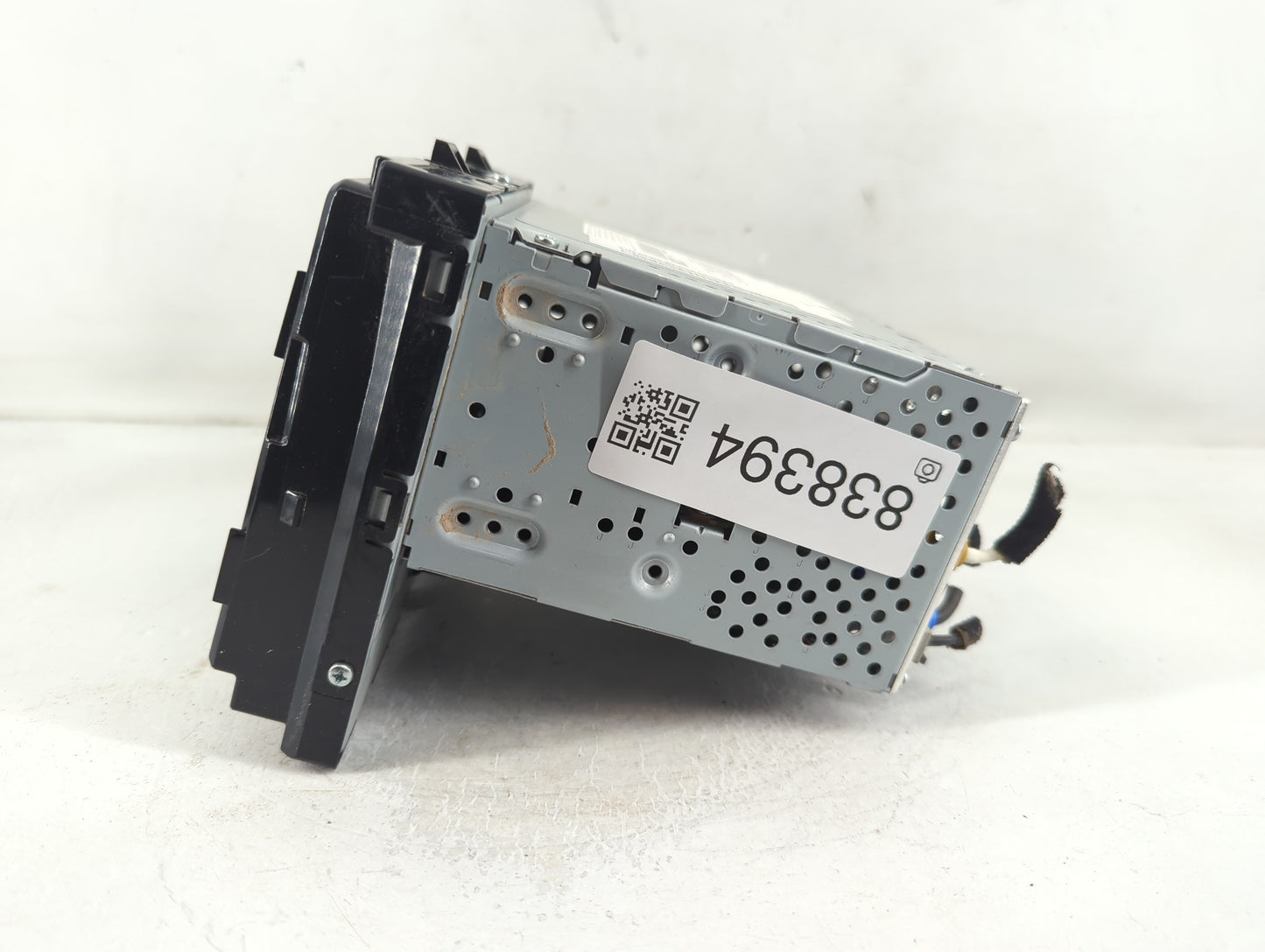 2018-2019 Hyundai Sonata Radio AM FM Cd Player Receiver Replacement P/N:96160C2UB04X Fits Fits 2018 2019 OEM Used Auto Parts