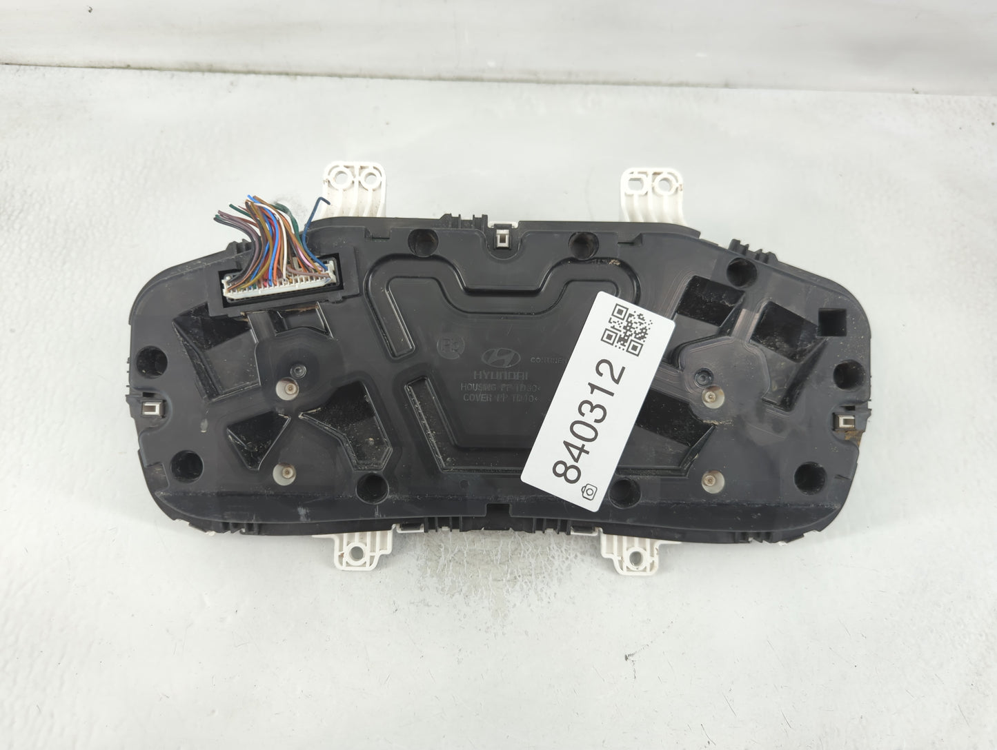 2018-2019 Hyundai Sonata Instrument Cluster Speedometer Gauges P/N:A3C0172100000 Fits Fits 2018 2019 OEM Used Auto Parts - O