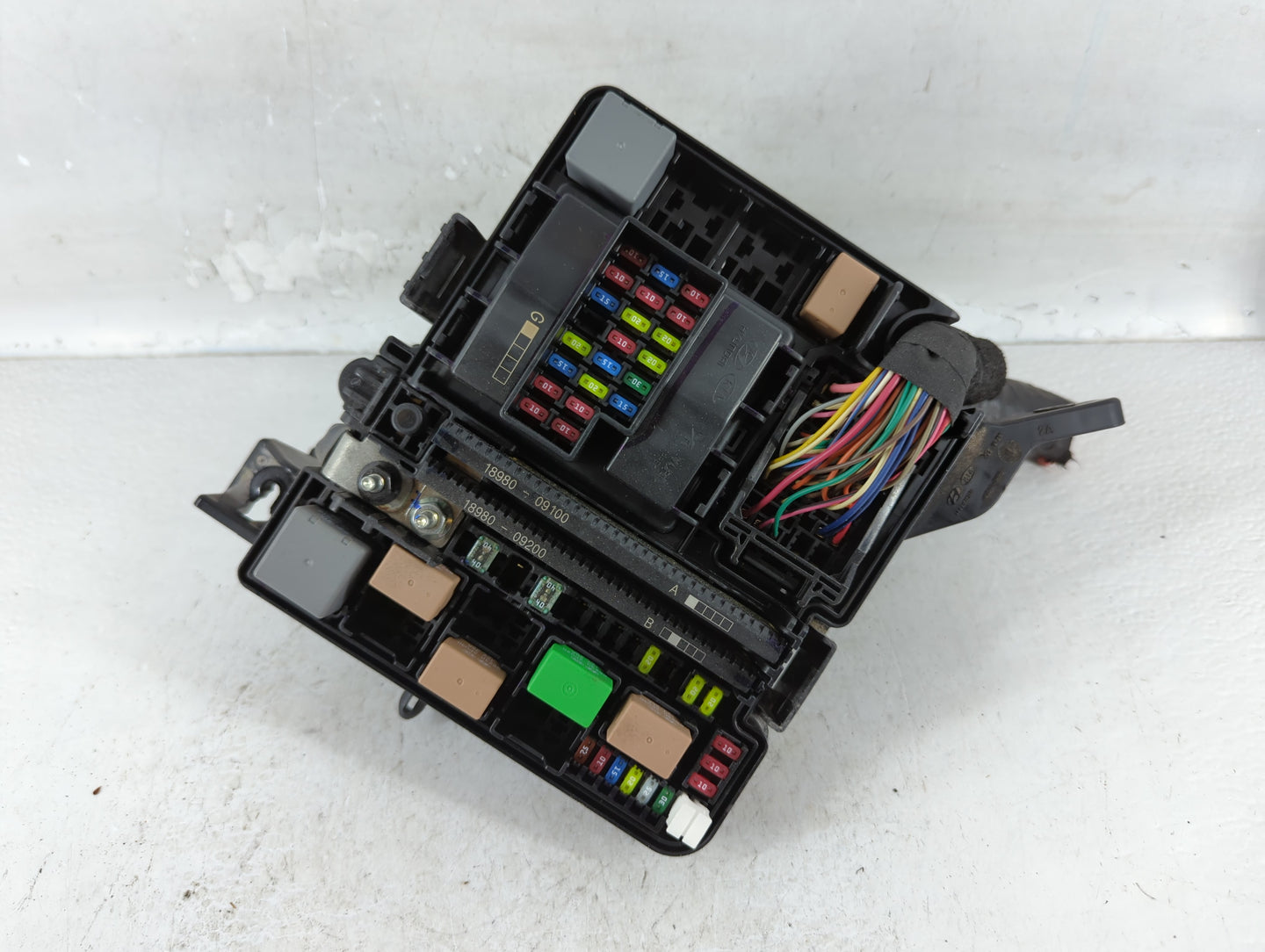 2018-2019 Hyundai Sonata Fusebox Fuse Box Panel Relay Module P/N:91951-C2850 Fits Fits 2018 2019 OEM Used Auto Parts - Oemus