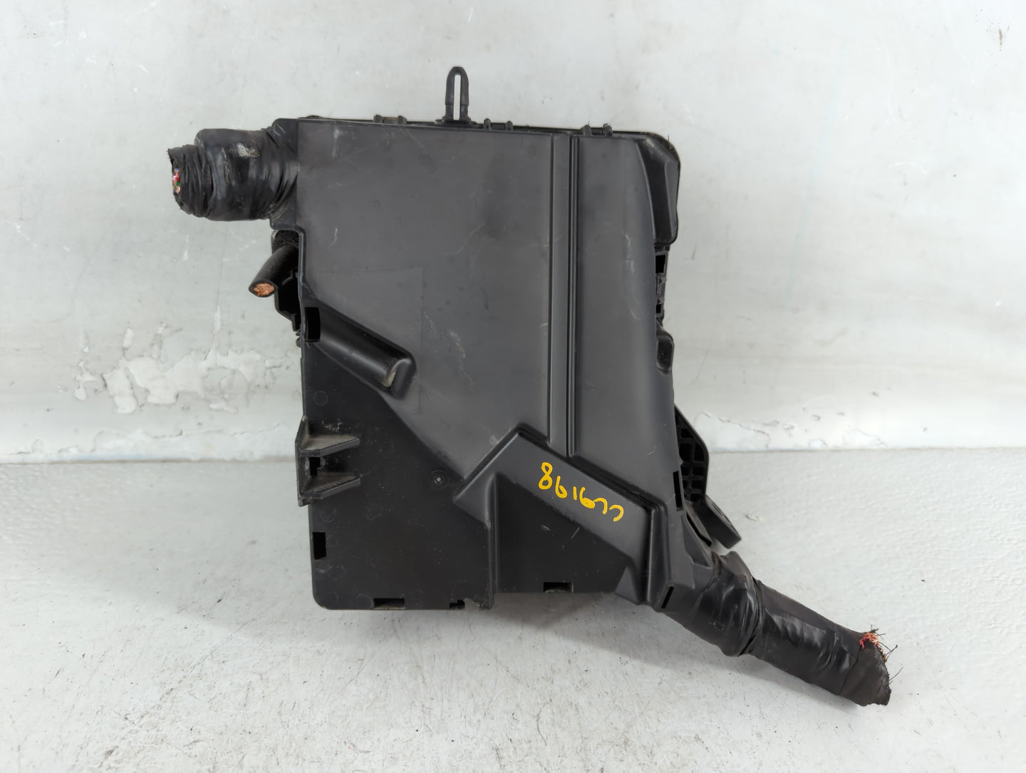 2018-2019 Hyundai Sonata Fusebox Fuse Box Panel Relay Module P/N:91951-C2850 Fits Fits 2018 2019 OEM Used Auto Parts - Oemus