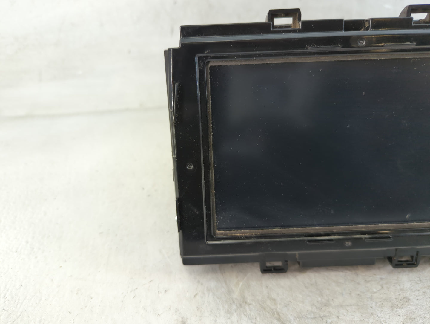 2018-2019 Hyundai Sonata Radio AM FM Cd Player Receiver Replacement P/N:96160-C2UA04X Fits Fits 2018 2019 OEM Used Auto Part