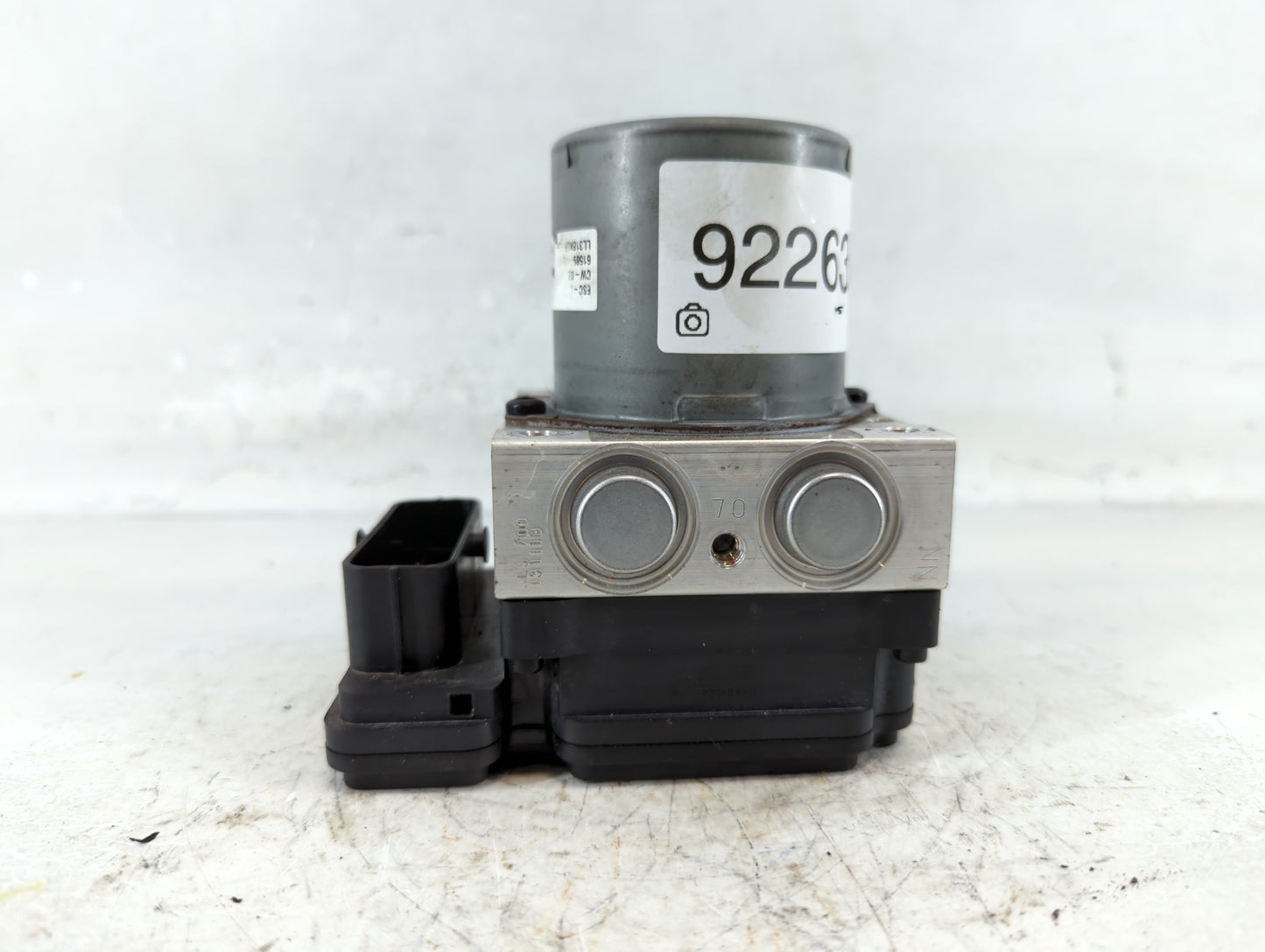 2018-2019 Hyundai Sonata ABS Pump Control Module Replacement P/N:58920-C2210 Fits Fits 2018 2019 OEM Used Auto Parts - Oemus