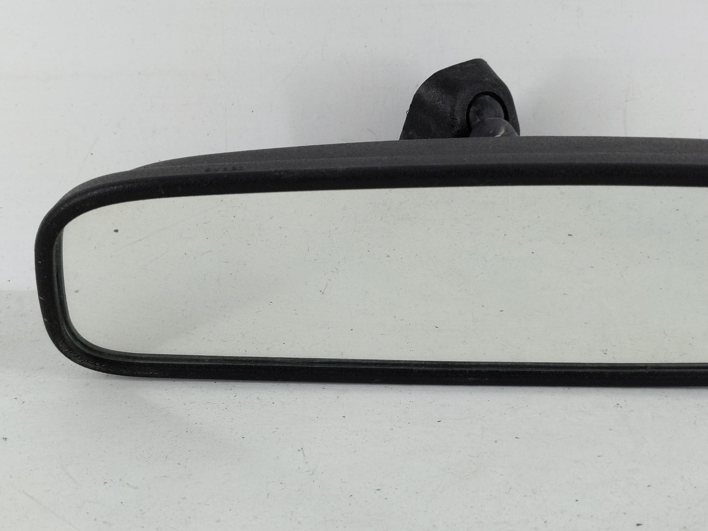 2019-2021 Hyundai Tucson Interior Rear View Mirror Replacement OEM P/N:E1012143 Fits Fits 2019 2020 2021 2022 OEM Used Auto 