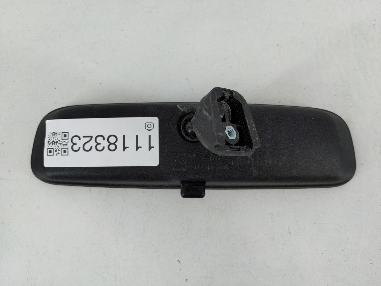 2019-2021 Hyundai Tucson Interior Rear View Mirror Replacement OEM P/N:E1012143 Fits Fits 2019 2020 2021 2022 OEM Used Auto 