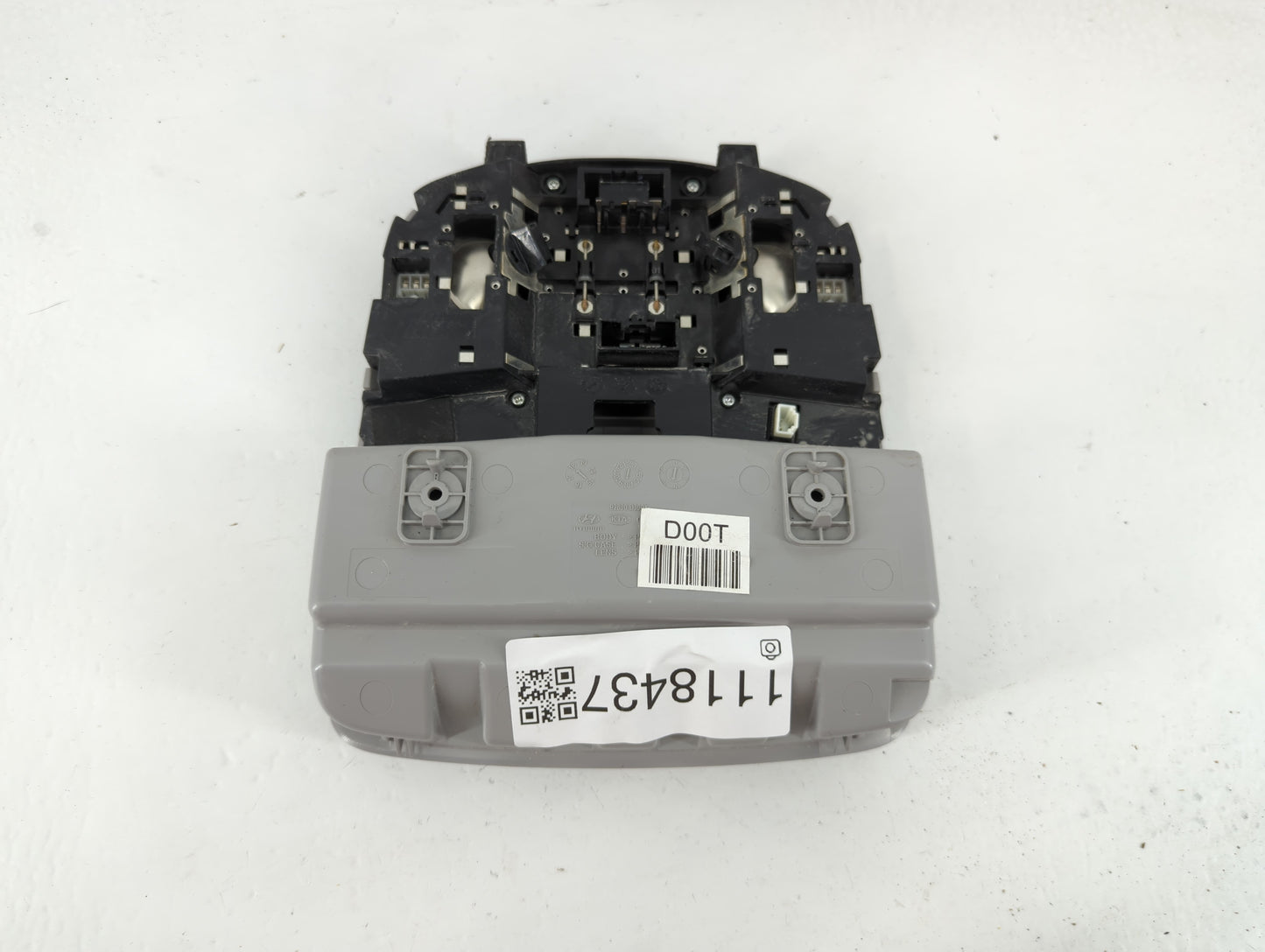 2019 Hyundai Tucson Overhead Roof Console - Oemusedautoparts1.com