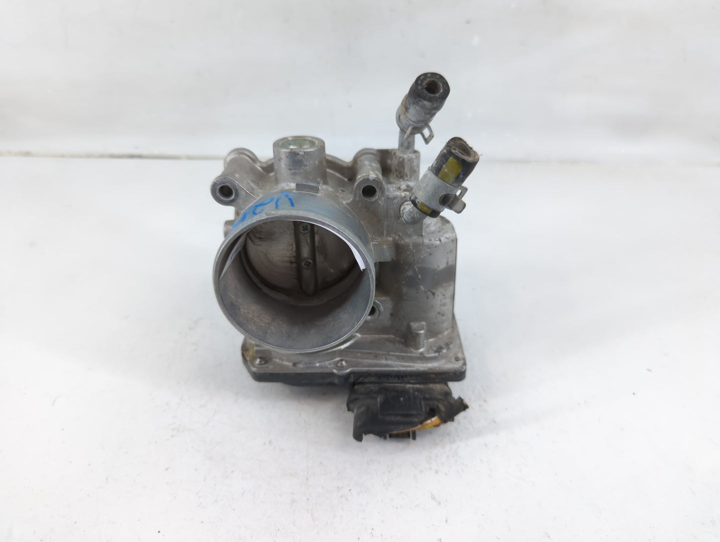 2014-2021 Hyundai Tucson Throttle Body P/N:35100-2E000 Fits Fits 2011 2012 2013 2014 2015 2016 2017 2018 2019 2020 2021 OEM 