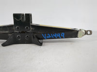 2019 Hyundai Tucson Spare Scissor Car Jack 1120592 - Oemusedautoparts1.com
