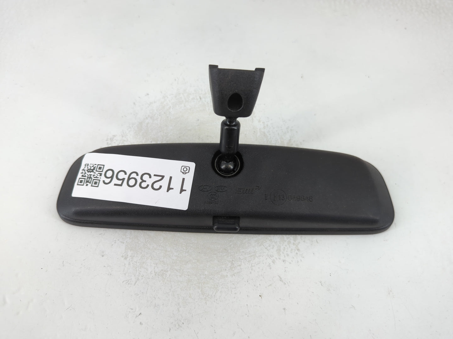 2009-2022 Hyundai Tucson Interior Rear View Mirror Replacement OEM P/N:E13049848 Fits OEM Used Auto Parts - Oemusedautoparts