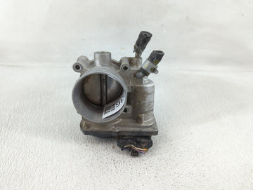 2014-2021 Hyundai Tucson Throttle Body P/N:35100-2E000 Fits Fits 2011 2012 2013 2014 2015 2016 2017 2018 2019 2020 2021 OEM 