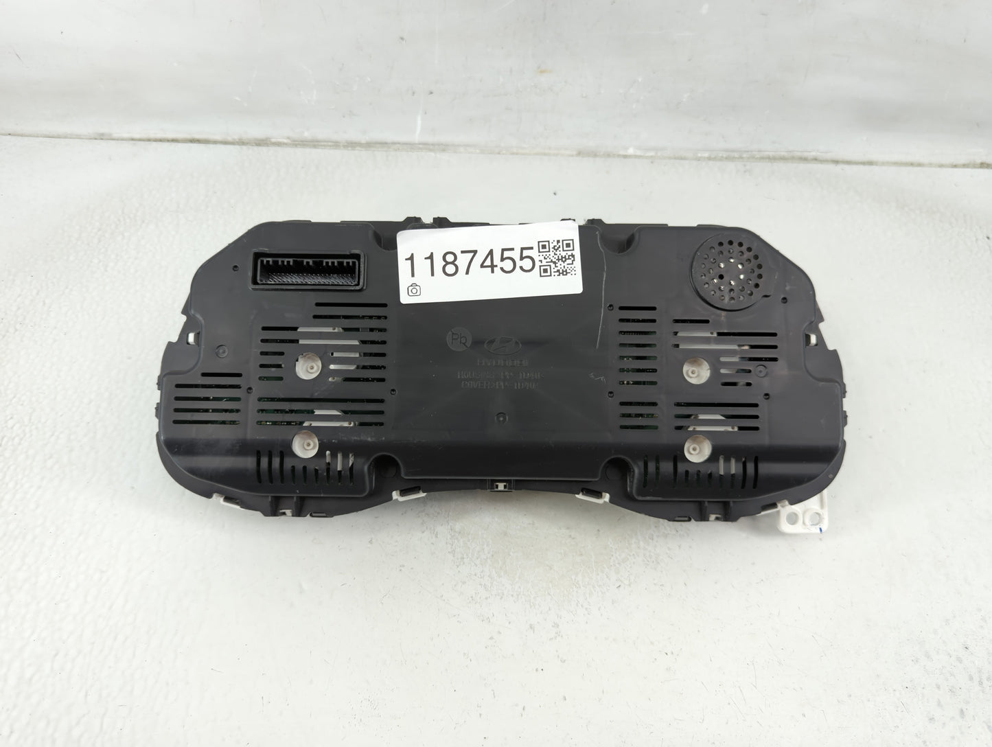 2019-2021 Hyundai Tucson Instrument Cluster Speedometer Gauges P/N:94021-D3330 Fits Fits 2019 2020 2021 OEM Used Auto Parts 