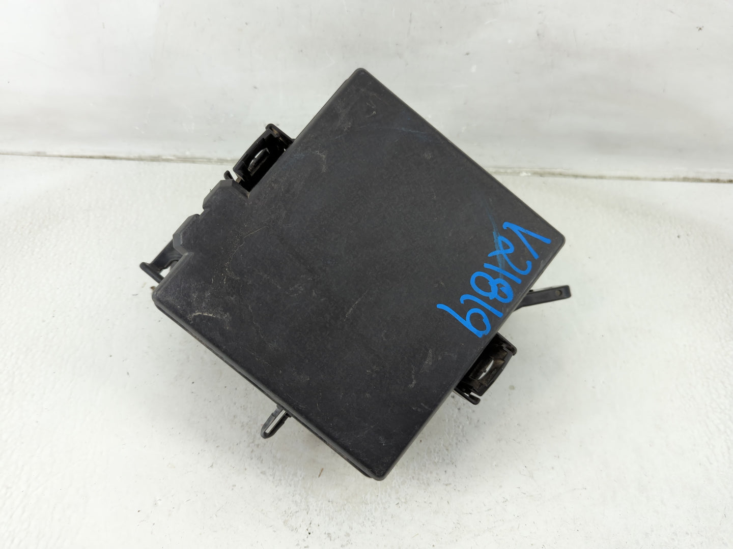 2019-2021 Hyundai Tucson Fusebox Fuse Box Panel Relay Module P/N:91956-D3020 Fits Fits 2019 2020 2021 OEM Used Auto Parts - 