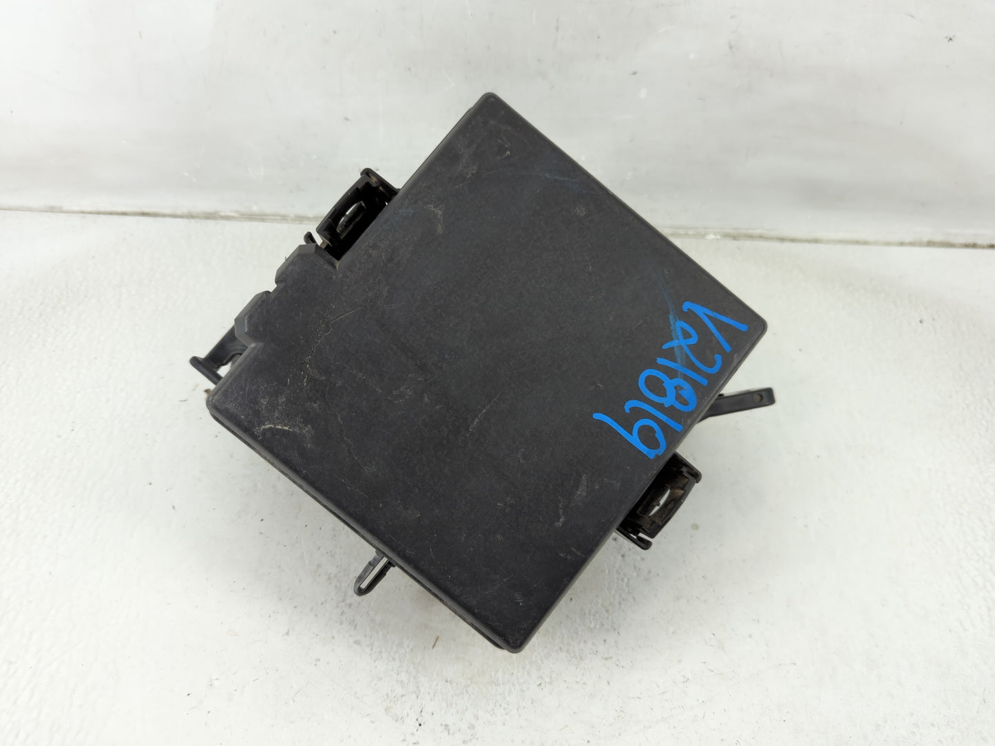 2019-2021 Hyundai Tucson Fusebox Fuse Box Panel Relay Module P/N:91956-D3020 Fits Fits 2019 2020 2021 OEM Used Auto Parts - 