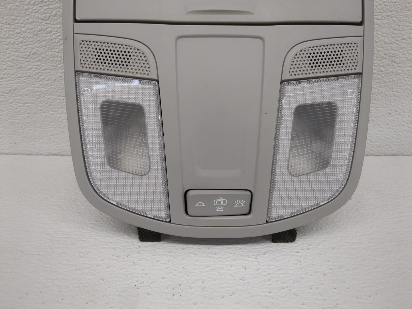 2016-2021 Hyundai Tucson Overhead Roof Console 1188713 - Oemusedautoparts1.com
