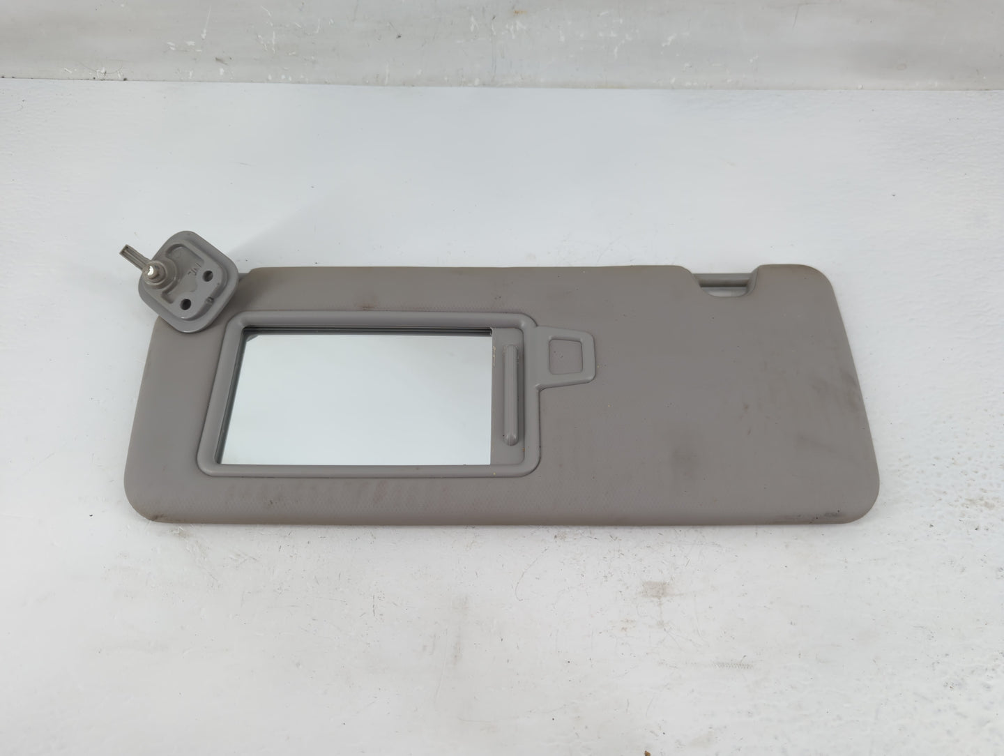 2019-2021 Hyundai Tucson Sun Visor Shade Replacement Driver Left Mirror Fits Fits 2019 2020 2021 OEM Used Auto Parts - Oemus