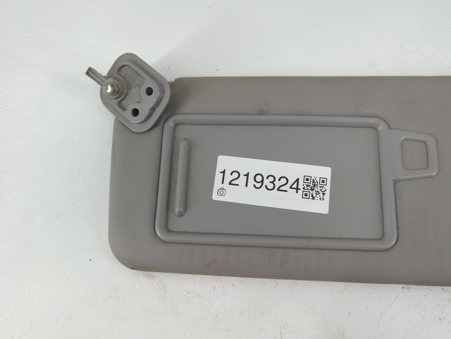 2019-2021 Hyundai Tucson Sun Visor Shade Replacement Driver Left Mirror Fits Fits 2019 2020 2021 OEM Used Auto Parts - Oemus