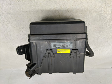 2019-2021 Hyundai Tucson Fusebox Fuse Box Panel Relay Module P/N:91290-D3060 Fits Fits 2019 2020 2021 OEM Used Auto Parts