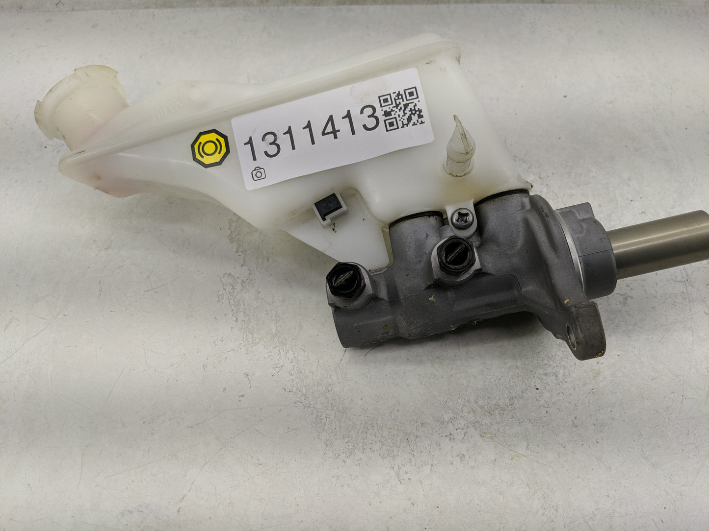2016-2021 Hyundai Tucson Brake Master Cylinder 1311413 - Oemusedautoparts1.com