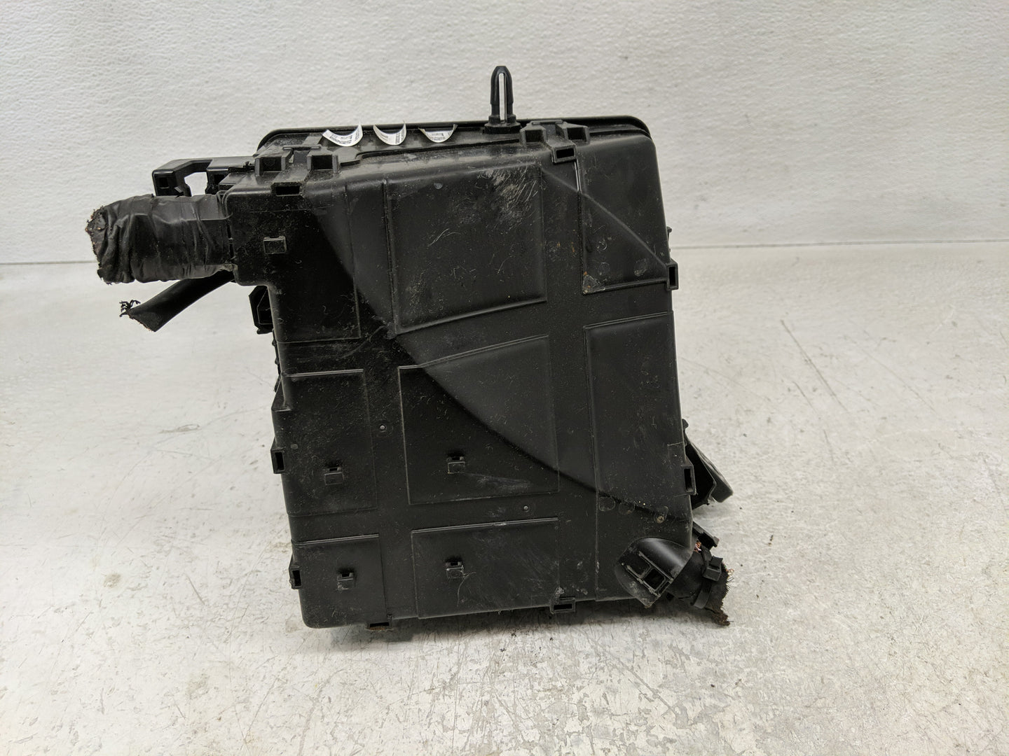 2019-2021 Hyundai Tucson Fusebox Fuse Box Panel Relay Module P/N:91250-D3030-B5 N91250-D3030, 91956-D3020 Fits Fits 2019 202