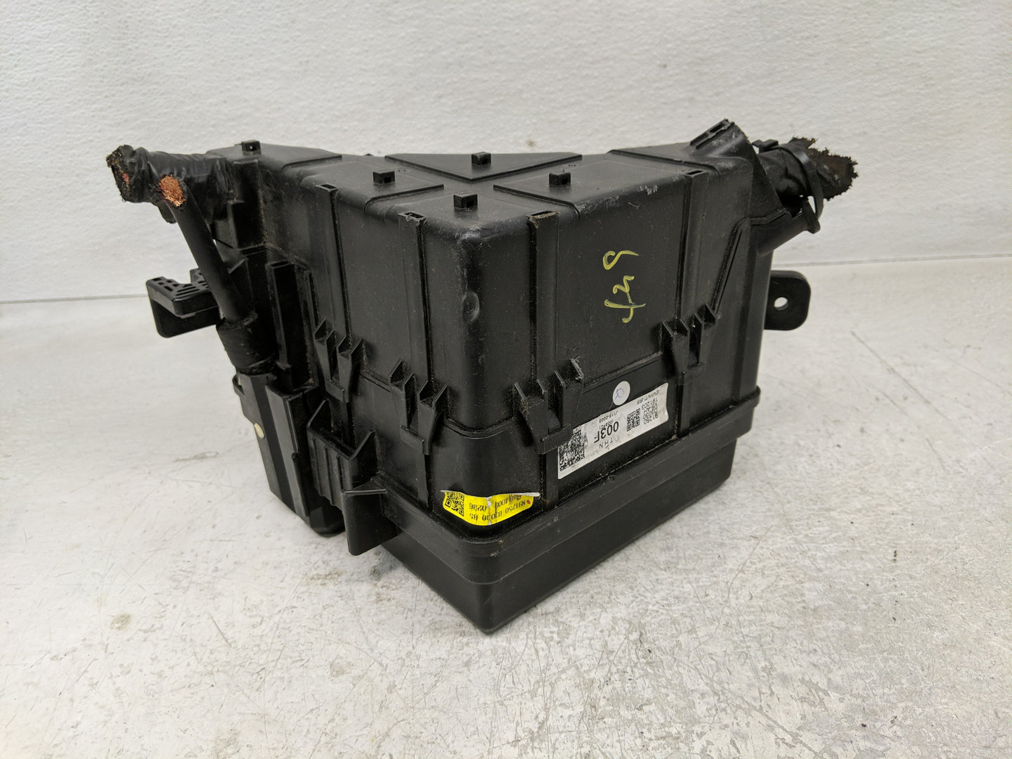 2019-2021 Hyundai Tucson Fusebox Fuse Box Panel Relay Module P/N:91250-D3030-B5 N91250-D3030, 91956-D3020 Fits Fits 2019 202