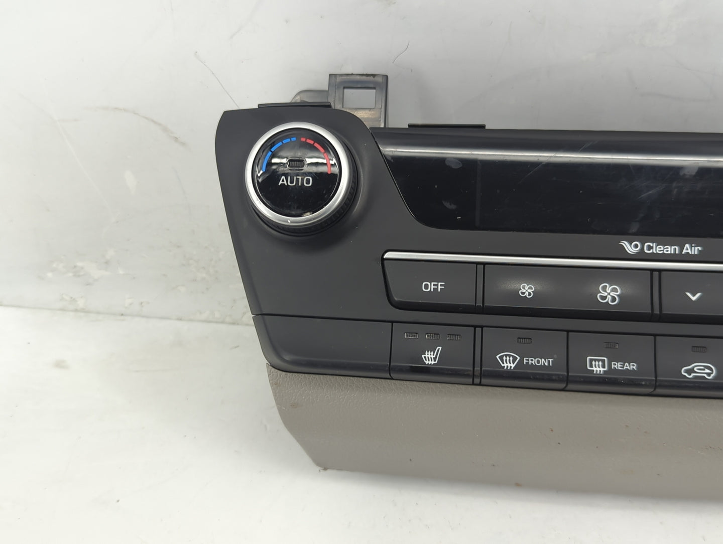 2019-2022 Hyundai Tucson Climate Control Module Temperature AC/Heater Replacement P/N:97250-D3GD0TGG Fits Fits 2019 2020 202