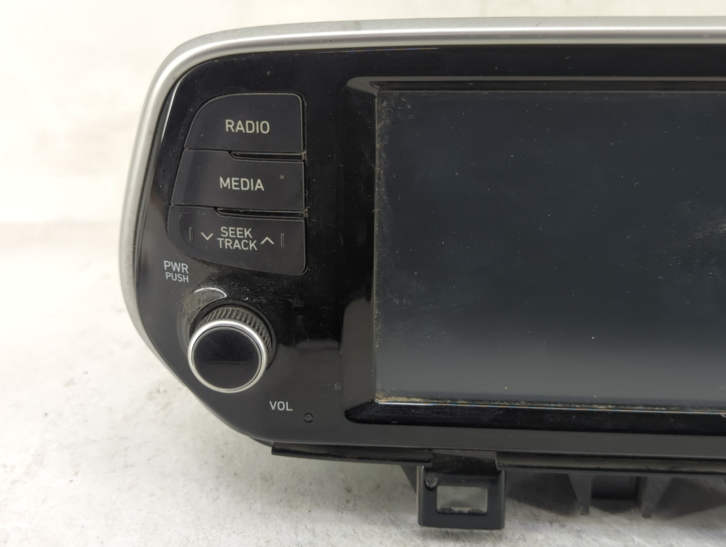 2019-2021 Hyundai Tucson Radio AM FM Cd Player Receiver Replacement P/N:96160D3800ZL5 Fits Fits 2019 2020 2021 OEM Used Auto