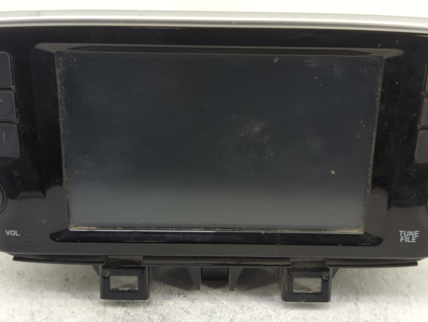 2019-2021 Hyundai Tucson Radio AM FM Cd Player Receiver Replacement P/N:96160D3800ZL5 Fits Fits 2019 2020 2021 OEM Used Auto
