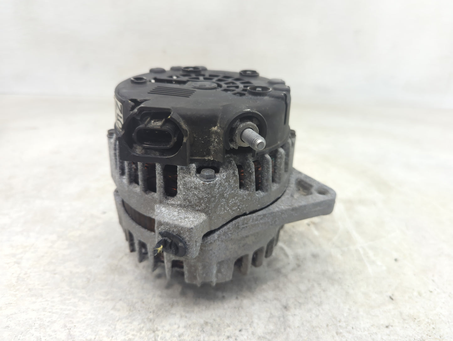 2016-2021 Hyundai Tucson Alternator Replacement Generator Charging Assembly Engine OEM P/N:37300-2E820 2624670 Fits OEM Used