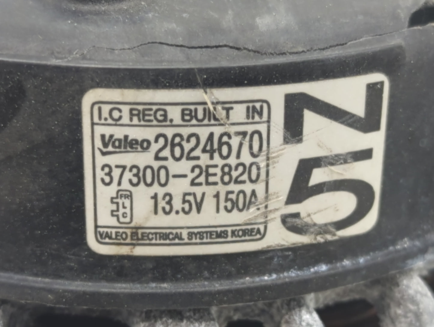 2016-2021 Hyundai Tucson Alternator Replacement Generator Charging Assembly Engine OEM P/N:37300-2E820 2624670 Fits OEM Used