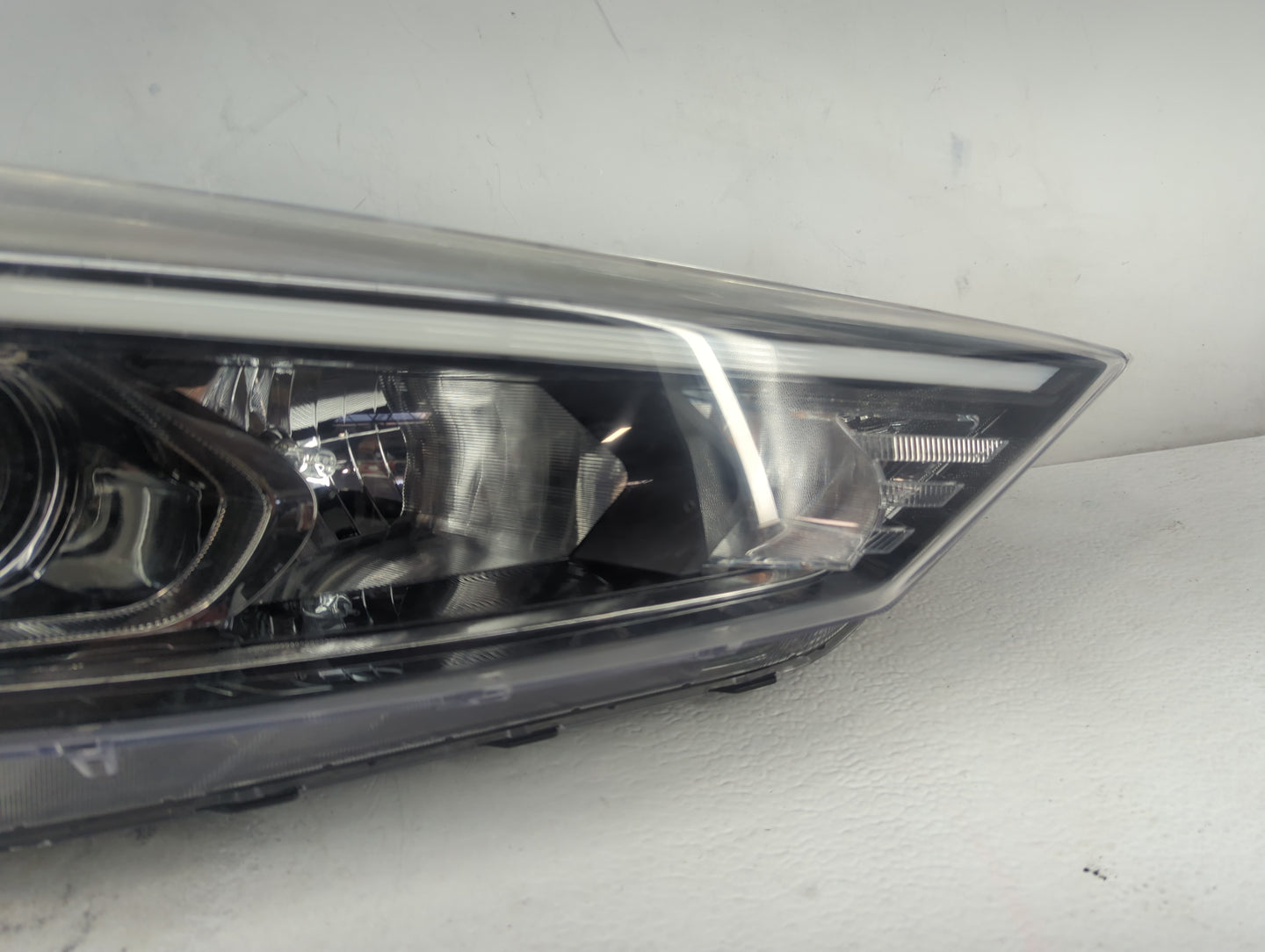 2019-2021 Hyundai Tucson Passenger Right Oem Head Light Headlight Lamp - Oemusedautoparts1.com