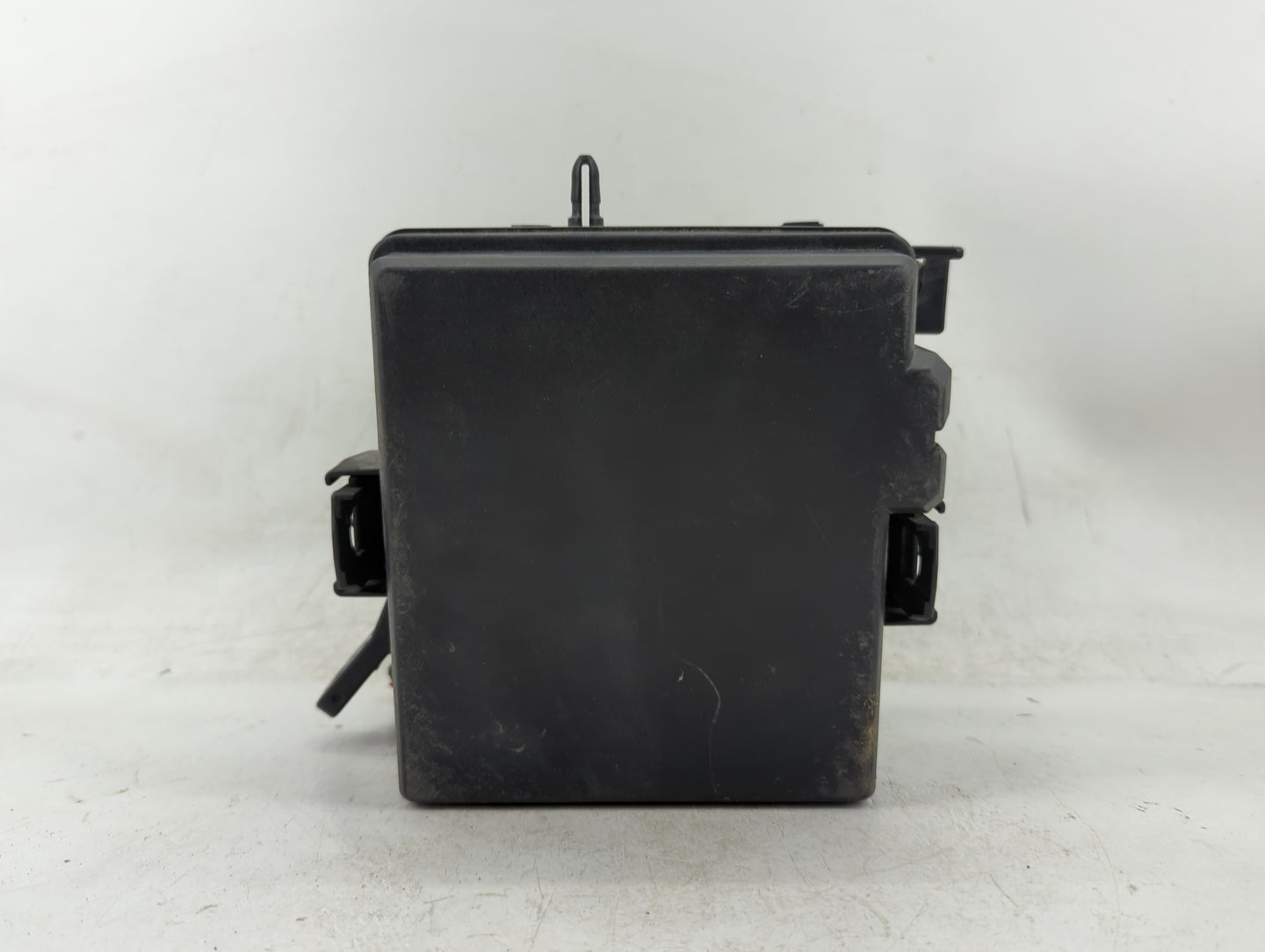2019-2021 Hyundai Tucson Fusebox Fuse Box Panel Relay Module P/N:91956-D3020 Fits Fits 2019 2020 2021 OEM Used Auto Parts - 