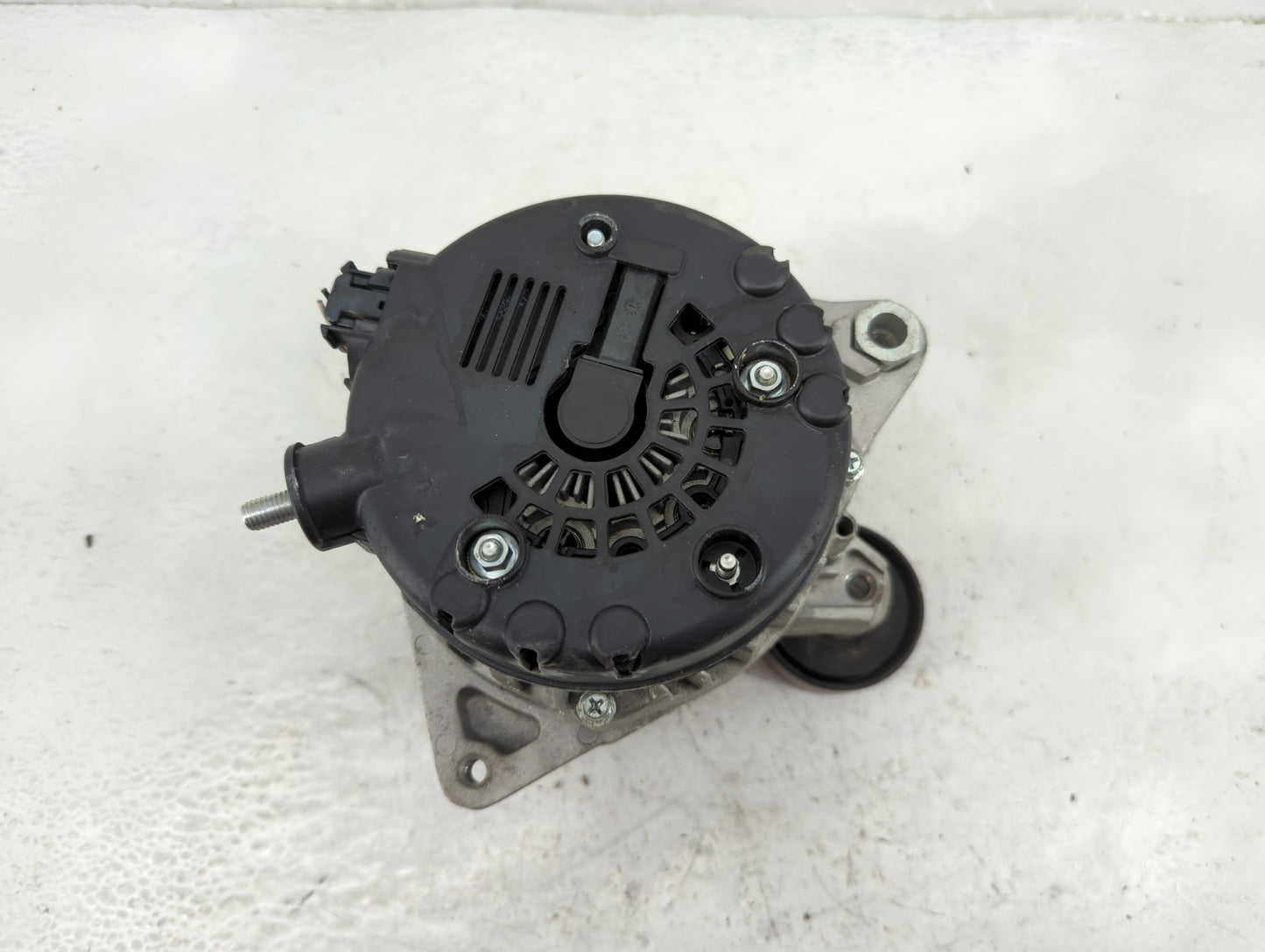 2016-2021 Hyundai Tucson Alternator Replacement Generator Charging Assembly Engine OEM Fits Fits 2016 2017 2018 2019 2020 20