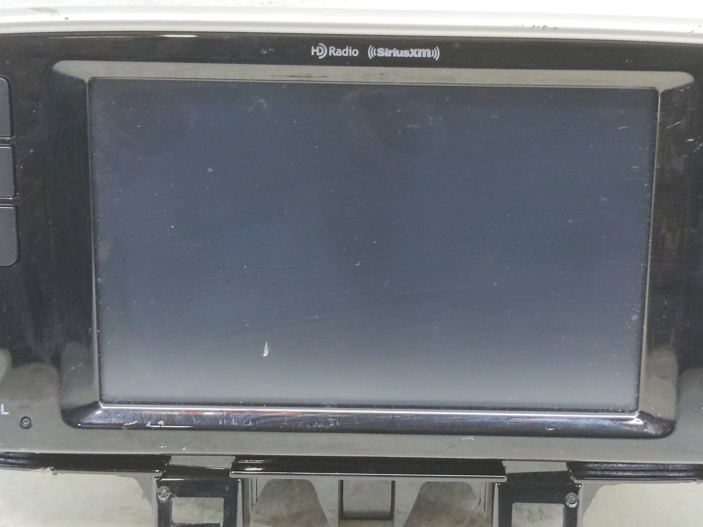2019-2021 Hyundai Tucson Radio AM FM Cd Player Receiver Replacement P/N:96160D3920ZL5 Fits Fits 2019 2020 2021 OEM Used Auto