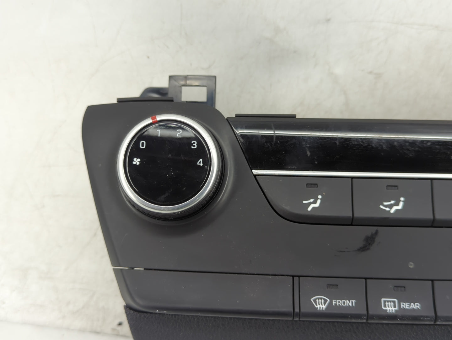 2019-2021 Hyundai Tucson Climate Control Module Temperature AC/Heater Replacement P/N:97250-D3AK0-TRY Fits Fits 2019 2020 20