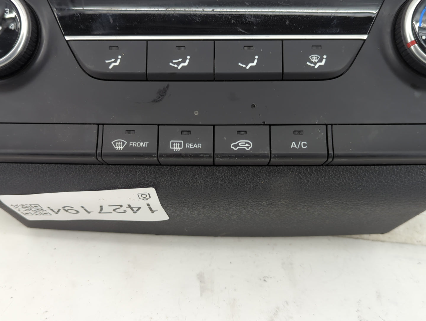 2019-2021 Hyundai Tucson Climate Control Module Temperature AC/Heater Replacement P/N:97250-D3AK0-TRY Fits Fits 2019 2020 20