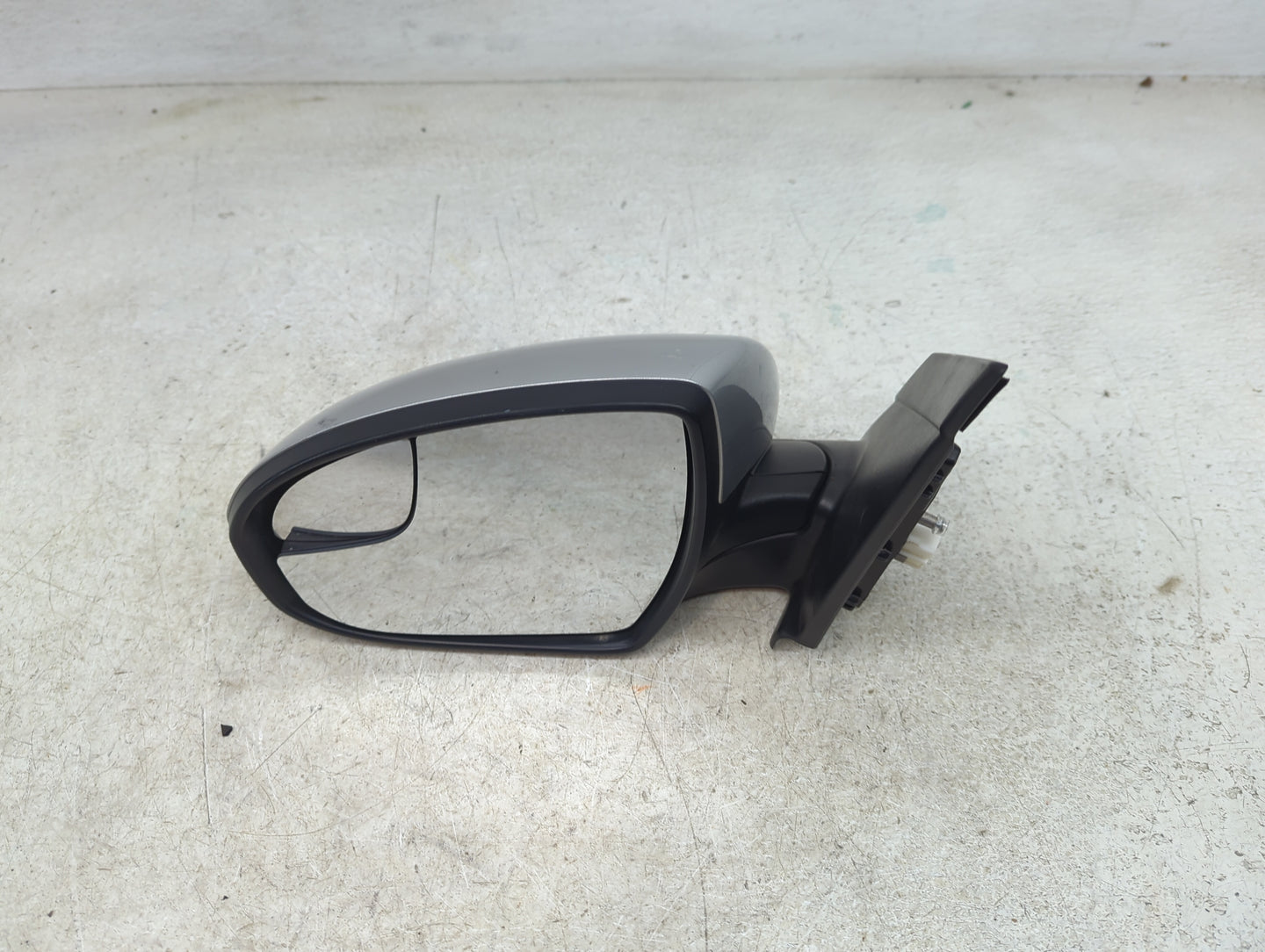 2019-2021 Hyundai Tucson Driver Side View Mirror - Left Door Mirror OEM Used - Oemusedautoparts1.com