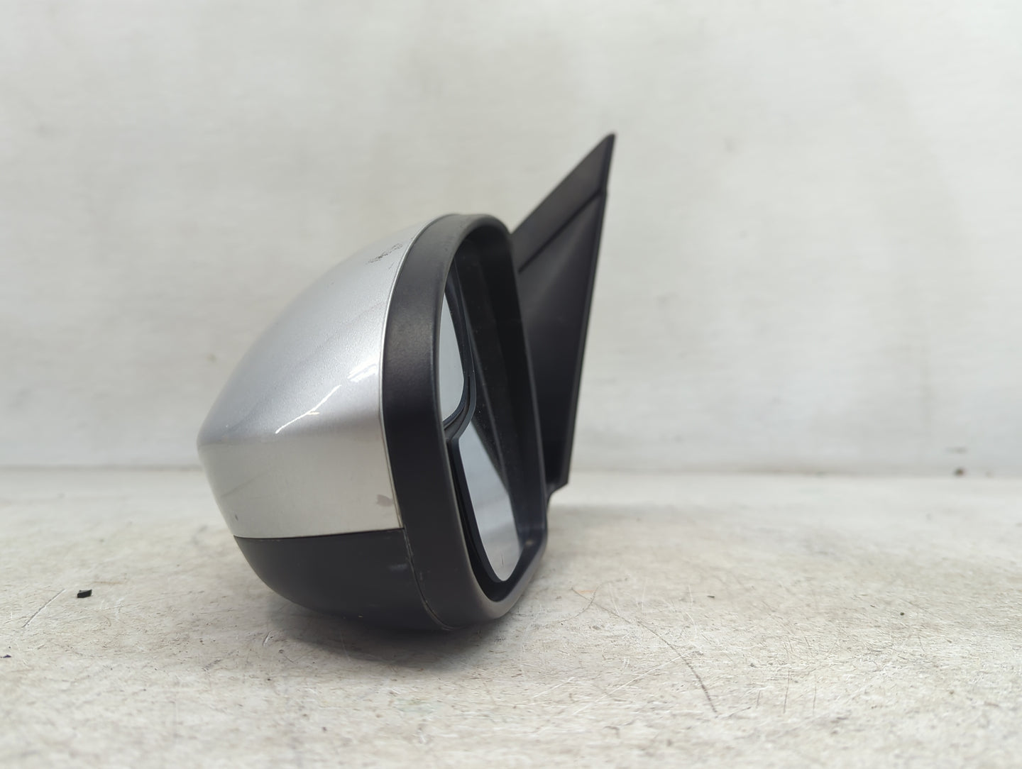 2019-2021 Hyundai Tucson Driver Side View Mirror - Left Door Mirror OEM Used - Oemusedautoparts1.com