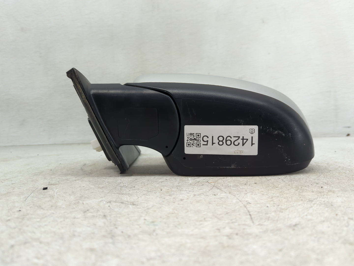 2019-2021 Hyundai Tucson Driver Side View Mirror - Left Door Mirror OEM Used - Oemusedautoparts1.com