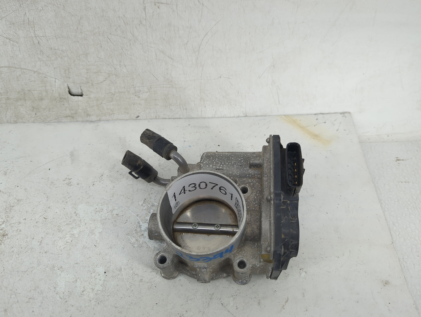 2014-2021 Hyundai Tucson Throttle Body P/N:35100-2E000 Fits Fits 2011 2012 2013 2014 2015 2016 2017 2018 2019 2020 2021 OEM 