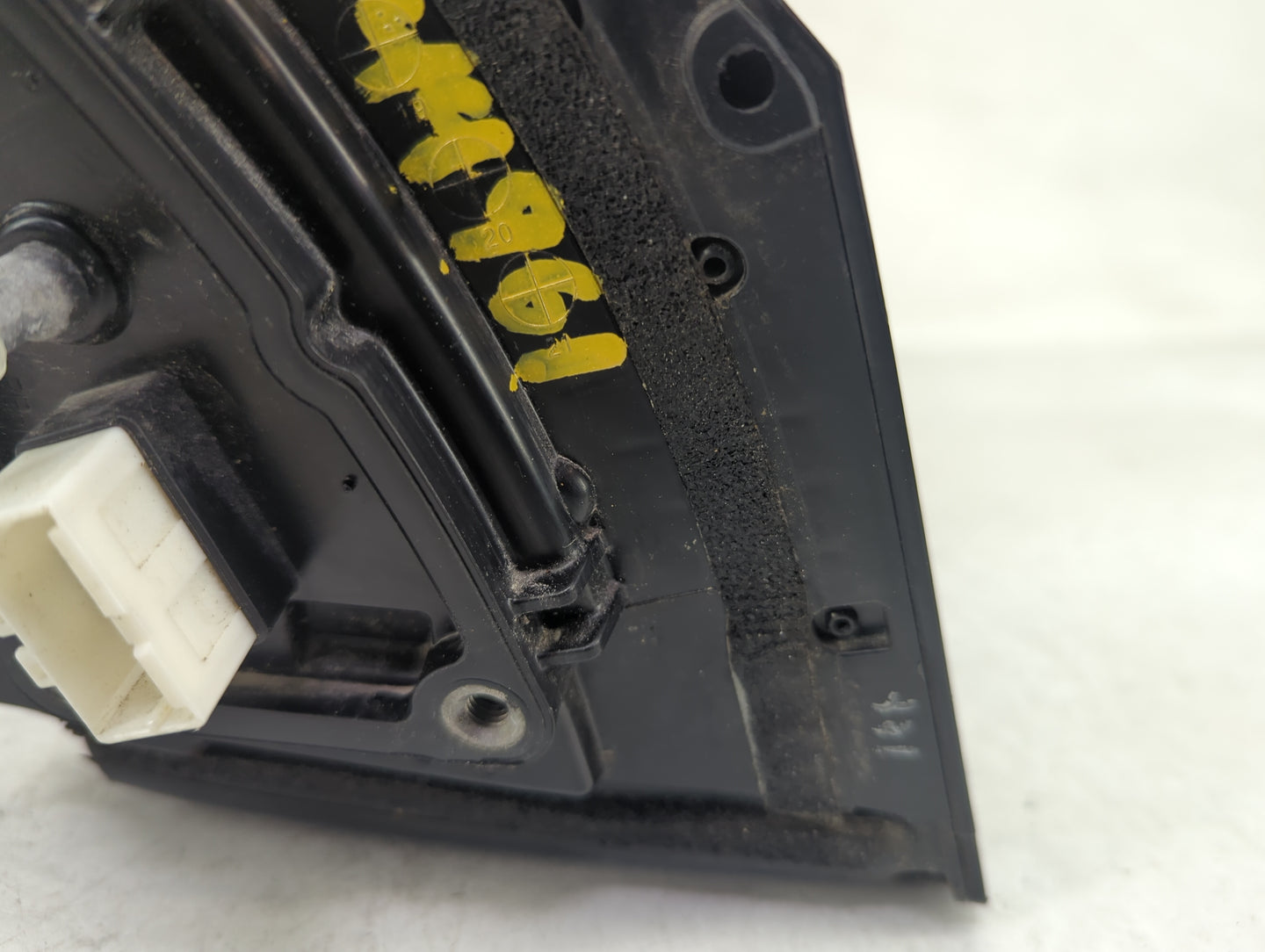 2019-2021 Hyundai Tucson Driver Side View Mirror - Left Door Mirror OEM Used - Oemusedautoparts1.com